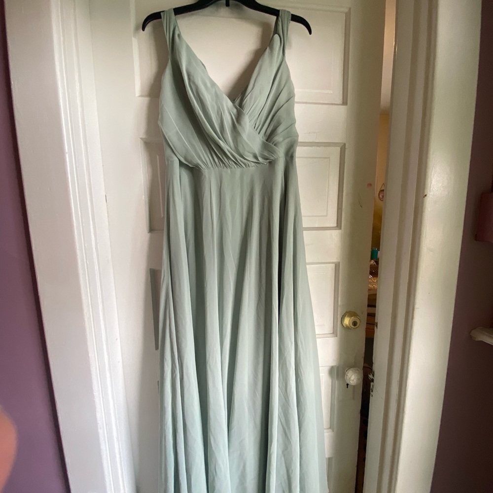 Bridesmaids dress - David’s Bridal 2020